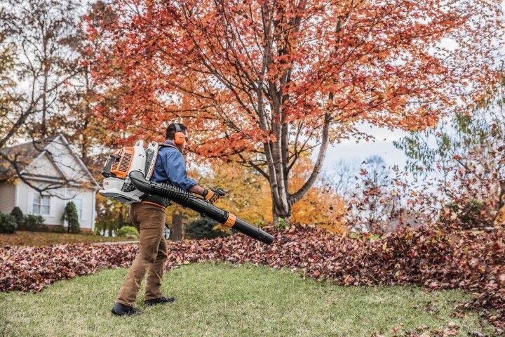 STIHL BR 800 C-E Magnum Easy2Start Gas Backpack Blower