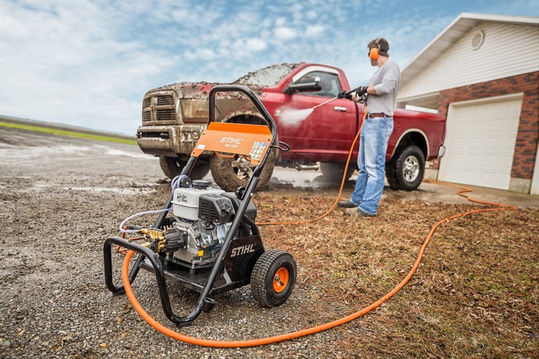 STIHL RB 400 Dirt Boss Gas Pressure Washer 2700 PSI