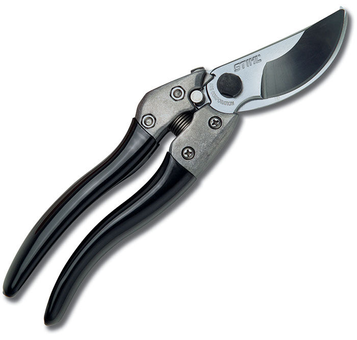 This Hand Pruner Includes the Same Tough Features as the PP 70  But with a 1 Longer Handle for Larger Hands