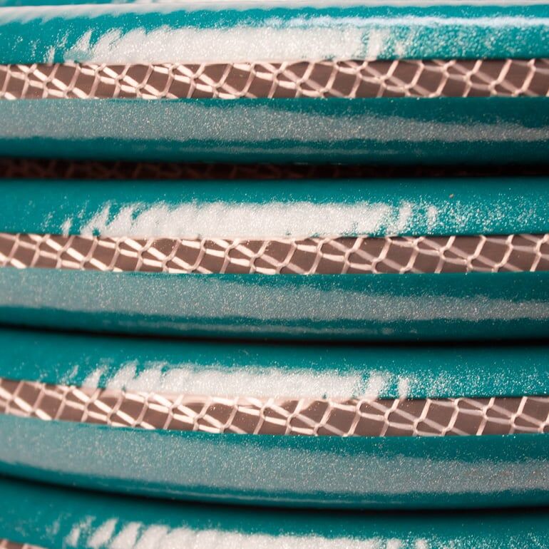 Teknor Apex Never Kink Heavy Duty Hose 5/8-In X 50-Ft