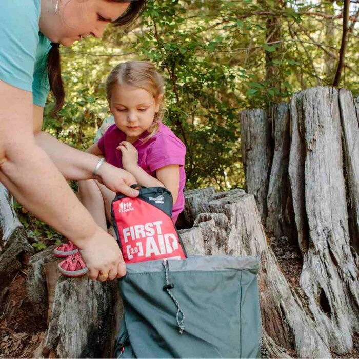 Adventure Medical Kits Adventure First Aid 2.0