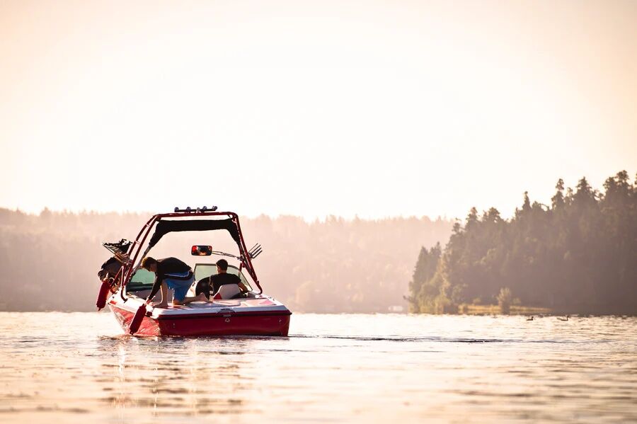 Polyform G-Series Black Boat Fender G-3, 5 1/2-In x 9-In