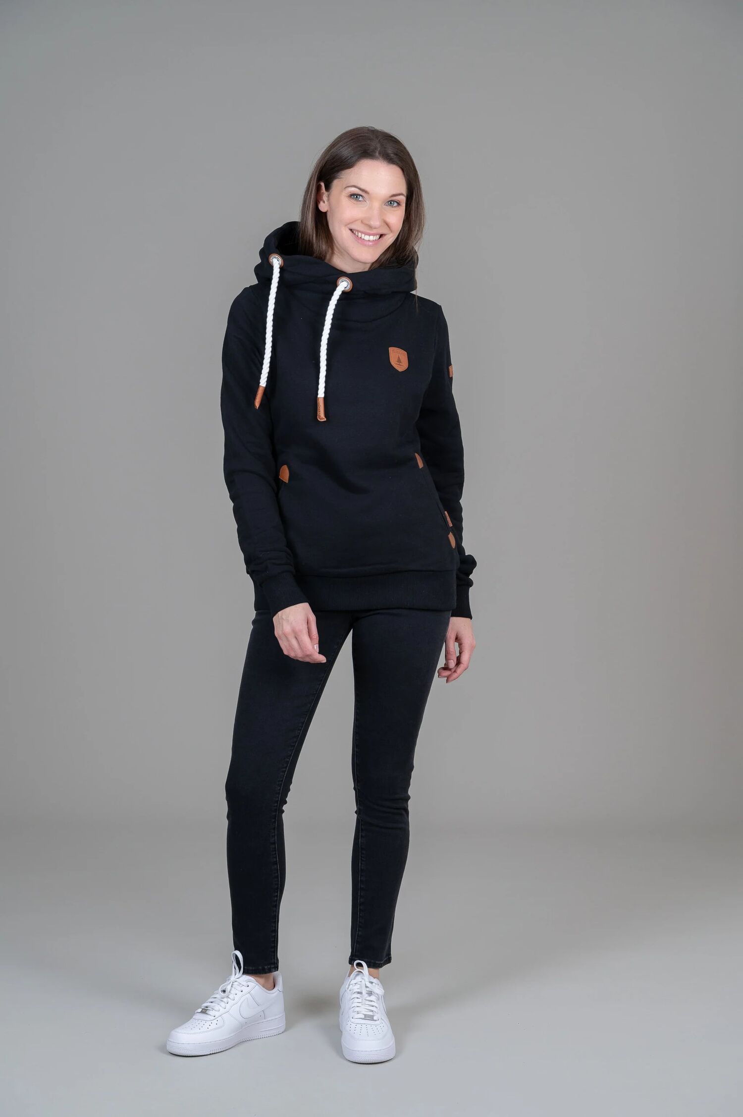 Wanakome Women's Artemis Hoodie