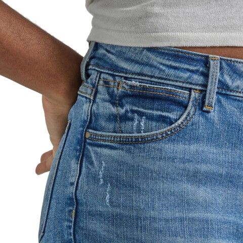 Wrangler Women's High Rise Straight Crop Jean inMedium Wash