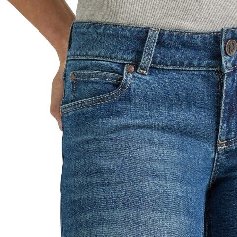 Wrangler Women's Low Rise Retro Sadie Trouser Jean in Faithlyn