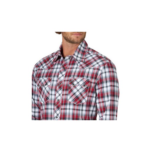 Wrangler® Men's Retro® Long Sleeve Plaid Snap Shirt in Red/White