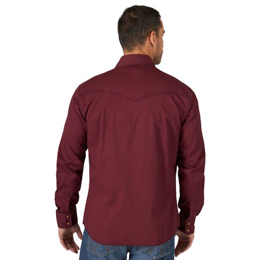 Wrangler® Men's Retro® Long Sleeve Solid Snap Shirt in Red