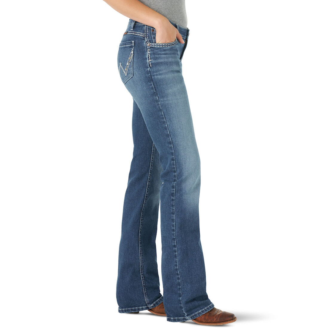 Wrangler® Women's The Ultimate Riding® Jean Shiloh Low Rise Boot Cut in Light Denim